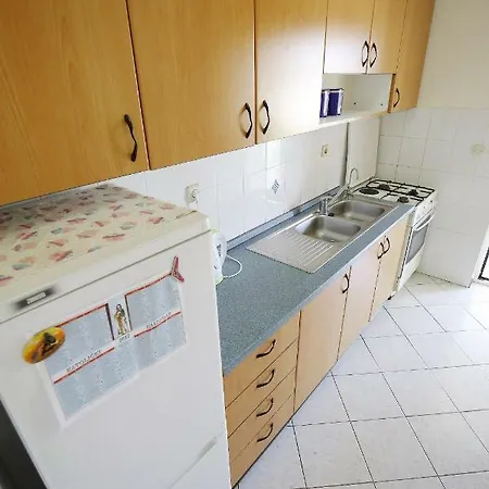 Large Gardens 2 * Bibinje