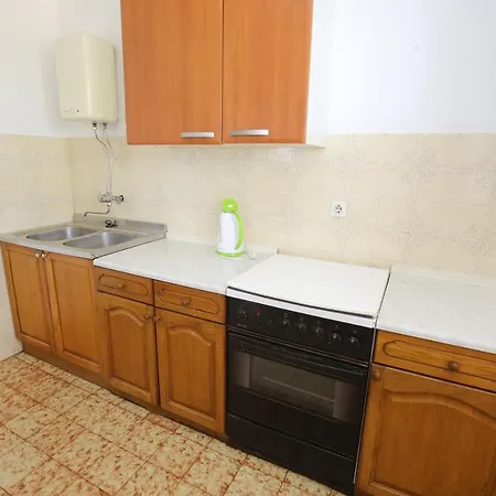 Large Gardens 2 Appartement Bibinje