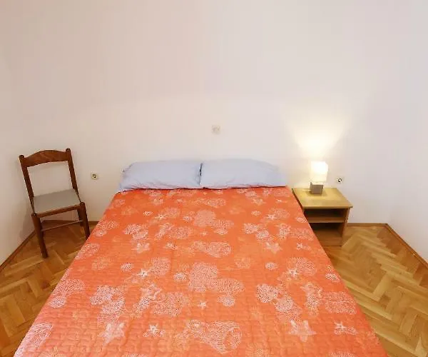 Apartamento Large Gardens 2 Bibinje